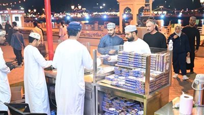فعاليات ليالي مسقط الثقافية تعزز نمو المؤسسات الصغيرة