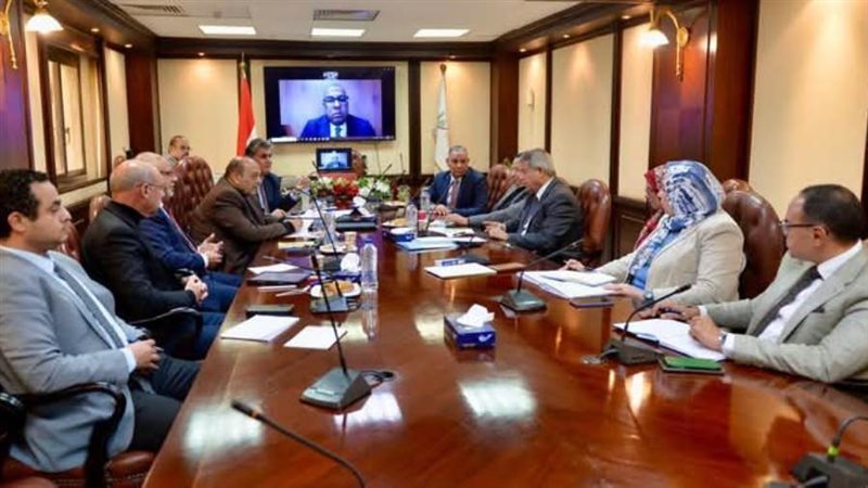 خلال اللقاء