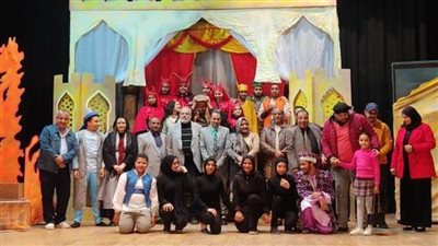 قصر ثقافة أسيوط يختتم العرض المسرحي 