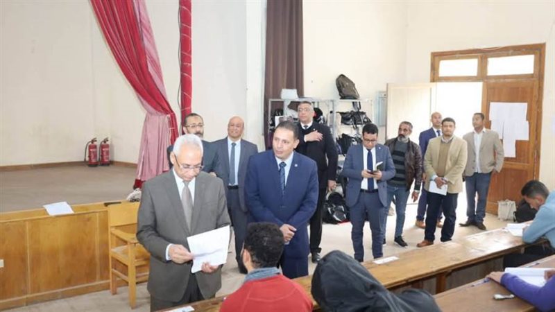 رئيس جامعة المنيا