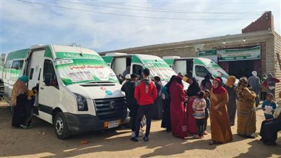 الكشف على 1107 مواطنين بقافلة طبية مجانية بقرية أبوالشقاف مركز حوش عيسى