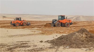 إزالة تعدٍ على 2000 فدان خلال حملات على أراضٍ بالظهير الصحراوي الغربي بالمنيا