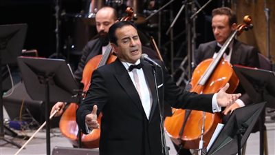 محمد ثروت ونجوم الأوبرا يحيون أمسية طربية بدار الأوبرا 