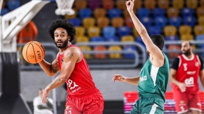 الأهلي يقرر فسخ تعاقد محترف فريق السلة بسبب الإصابات