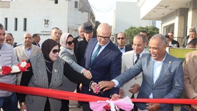 محافظ القليوبية يفتتح معرض 