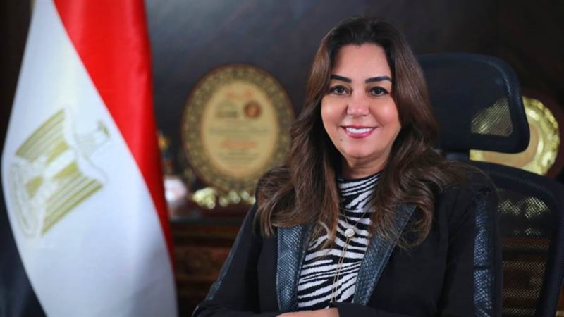 الدكتورة منال عوض