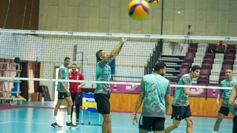 تدريبات رجال طائرة