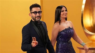 بالصور..شاهد إطلالات النجوم في حفل Joy Awards 