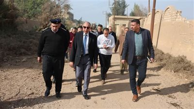 محافظ المنيا يتفقد الأراضي غير المستغلة لإدراجها ضمن خطة تنموية شاملة