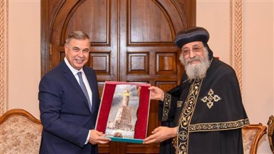 محافظ الإسكندرية يهنئ قداسة البابا تواضروس الثاني بمناسبة احتفالات عيد الغطاس المجيد