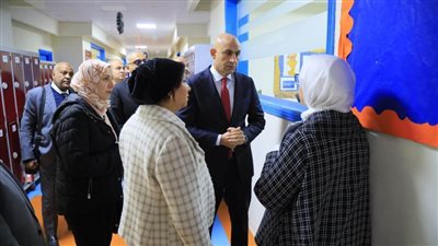 عبد اللطيف: سنتعامل بحزم مع أي مخالفة ضد قواعد المنظومة التعليمية 