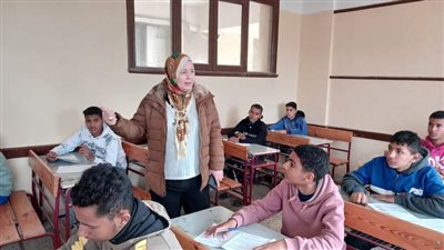 محافظ بني سويف يتابع مع 