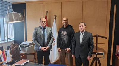 البطل الأولمبي كرم جابر ينضم للجهاز الفني للمشروع القومي لموهبة المصارعة 