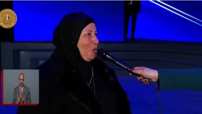 والدة الشهيد النقيب عمر القاضي: استشهاد ابني وسام على صدري وتكريم الرئيس السيسي شرف كبير لنا