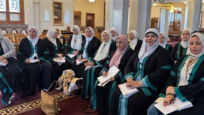 ختام دورة المواريث للواعظات بمسجد الرحمن الرحيم 