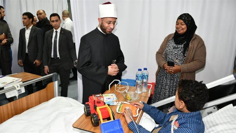 وزير الاوقاف خلال