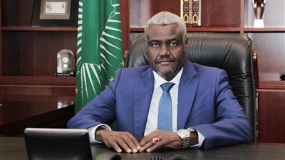 رئيس مفوضية الاتحاد الأفريقي يأسف لإعلان واشنطن الانسحاب من منظمة الصحة العالمية