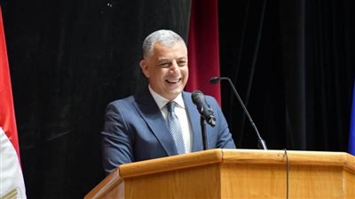 محافظ الإسماعيلية يتفقد مبنى إذاعة وتليفزيون القنال.. ويشيد بدوره المهم في توعية الشارع الإسماعيلي وإبراز قضاياه المجتمعية