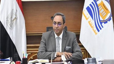 محافظ قنا يهنئ الرئيس السيسي بعيد الشرطة