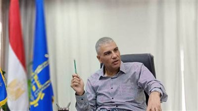 محافظ أسوان يلتقي وفد المشروع السويسري لمناقشة الإسراع بمشروع تحسين مياه الشرب