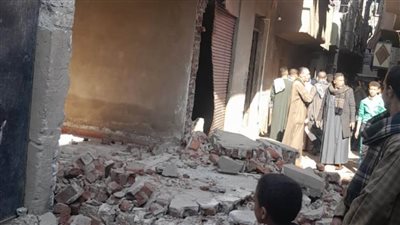 بسبب انفجار أسطوانة بوتاجاز.. إصابة شخص وانهيار جزئي بمنزل في أسيوط
