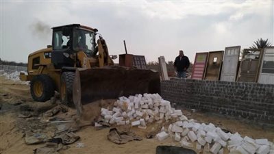 محافظ البحيرة : إزالة 19 حالة تعد واسترداد 2934 مترا من الأراضي الزراعية وأملاك الدولة 