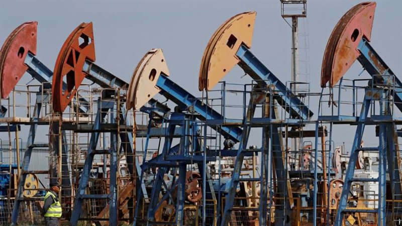 رافعات مضخات نفط