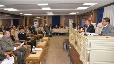 محافظ أسيوط يوجه بتشغيل المجمع الصناعي بعرب العطيات بأبنوب