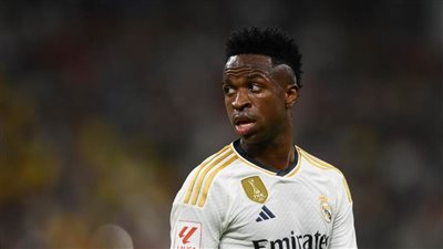 ريال مدريد يكشف حقيقة العرض السعودي لفينيسيوس