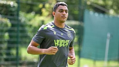 عاجل| مصطفى محمد فين؟ فرانكفورت يتعاقد مع بديل مرموش!