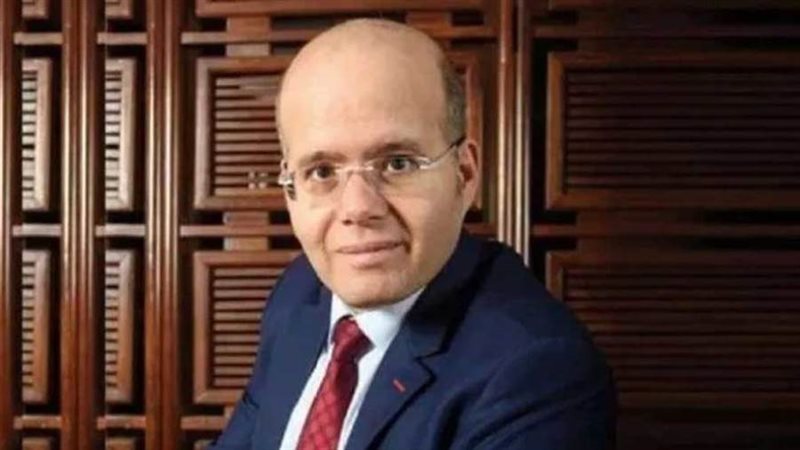 الكاتب الصحفي جمال