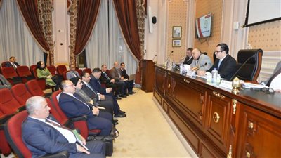 رئيس نقل النواب: مصر الدولة الوحيدة التي تشهد طفرة كبيرة في مجال النقل خاصة الموانئ المصرية