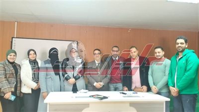 اجتماع موسعً بالإإدارة العامة للأمراض المتوطنة بكفر الشيخ