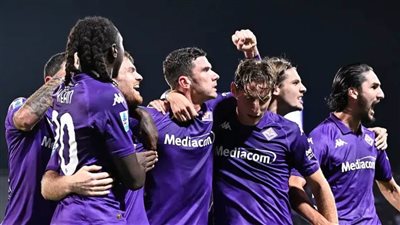 لاتسيو يسقط أمام الفيولا في الكالتشيو