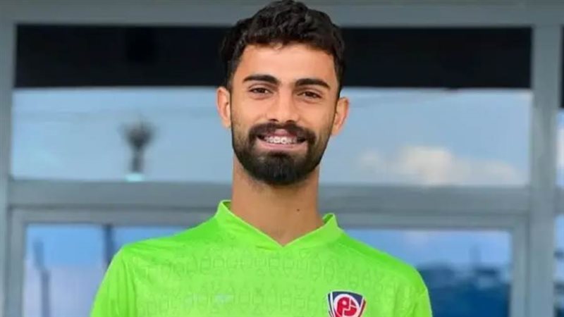 أحمد رضا لاعب فريق