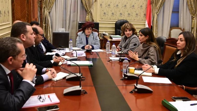 اجتماع لجنة السياحة