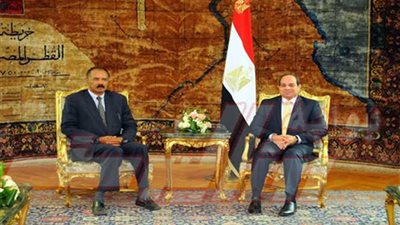 بالصور.. الرئيس السيسي يستقبل نظيره الإريتري بقصر الاتحادية‎