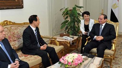 وفد صينى يؤكد للسيسى اهتمامه بتنمية التعاون التجارى والاقتصادى مع مصر