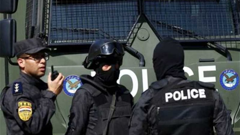 قوات الأمن تدفع بقوات