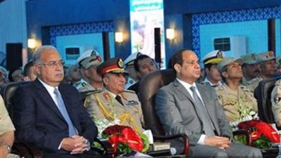 الرئيس السيسى: لابد من ربط المدن الجديدة بالصعيد من خلال شبكة طرق وكبارى