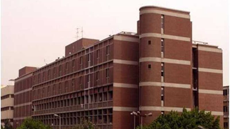 تنفيذ مستشفيين للأطفال