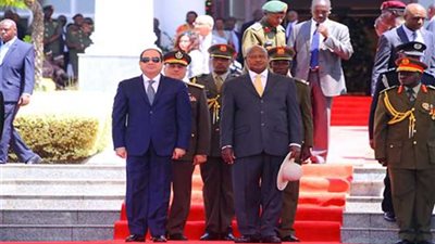 بالصور.. بدء مباحثات الرئيس السيسى مع نظيره الأوغندى فى عنتيبى