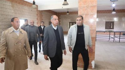محافظ المنيا يتفقد مجمع المخابز بأبوقرقاص ويوجه بتطويره