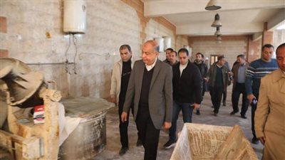محافظ المنيا يتفقد مجمع المخابز بأبوقرقاص ويوجه بتطويره