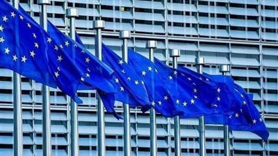 الاتحاد الأوروبي يتجنب انتهاء عقوبات روسيا بعد اتفاق اللحظة الأخيرة مع المجر