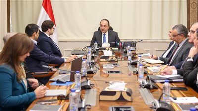  وزير قطاع الأعمال يتابع مشروع إقامة مجمع صناعي لرفع تركيز الفوسفات وصناعة الأسمدة