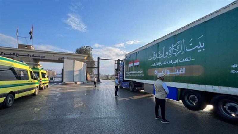 وصول القافلة العاشرة