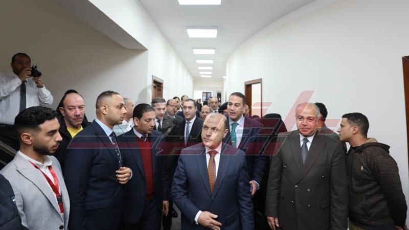 جولة المحافظ