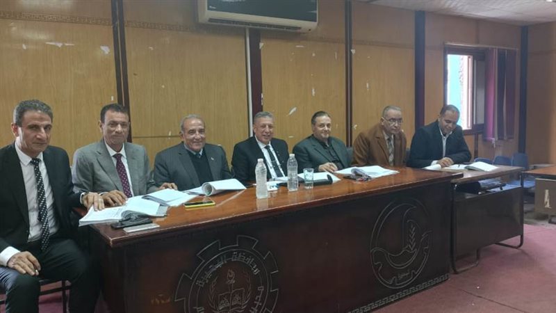 لجنة القيادات