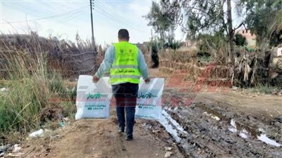 توزيع 730 لحافا وبطانية بقرى مركزى دسوق ومطوبس بكفر الشيخ